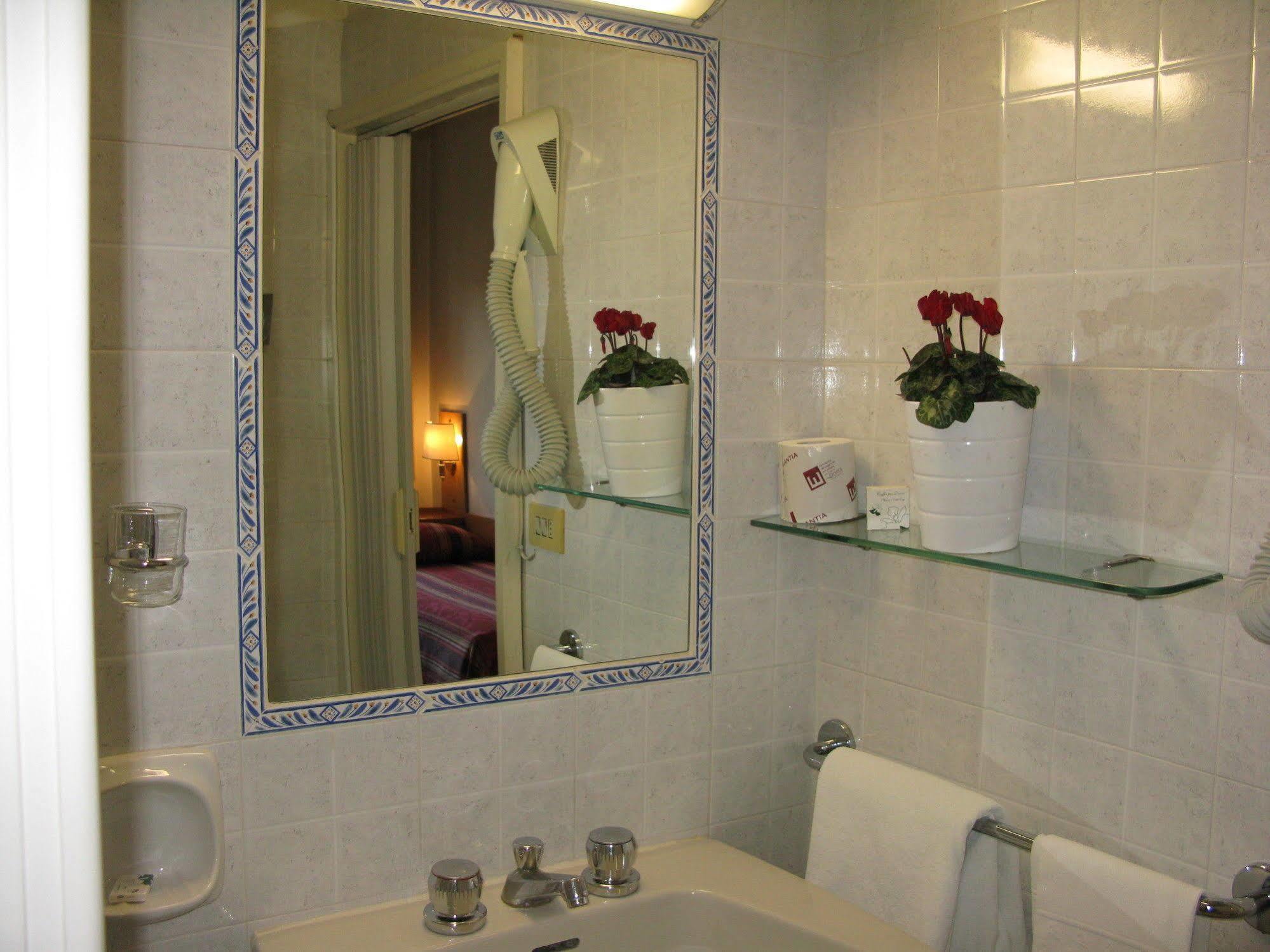 York Hotel Róma Kültér fotó